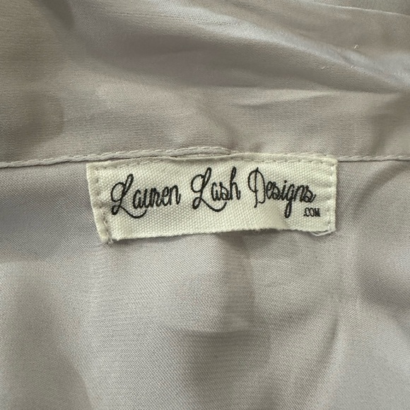 Vintage Y2K Era Lauren Lash Design Silver Lace Accent Robe Est Size Small - Picture 2 of 7